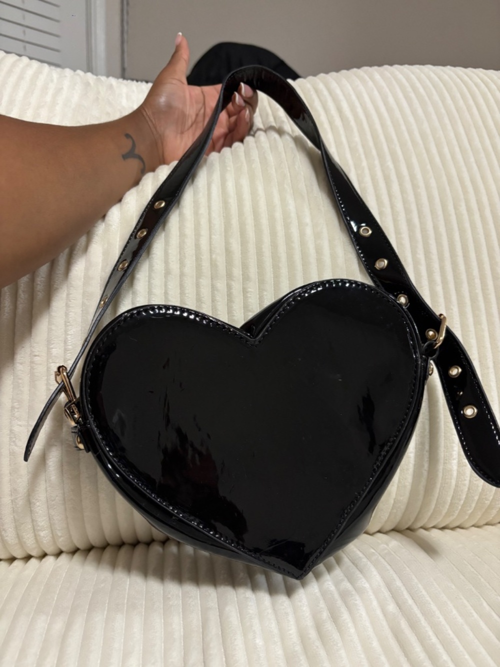 Purses - Picture 5 of 16